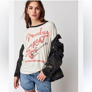 Daydreamer Cream Tee with Black Neck Trim and Logo Tag